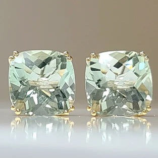 Pair of green quartz earrings set in 14k Yellow Gold